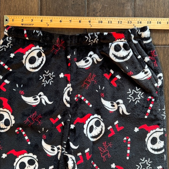 ❤️3/$30 Disney Nightmare Before Christmas Jack Skellington plush pajama pants - Picture 6 of 10